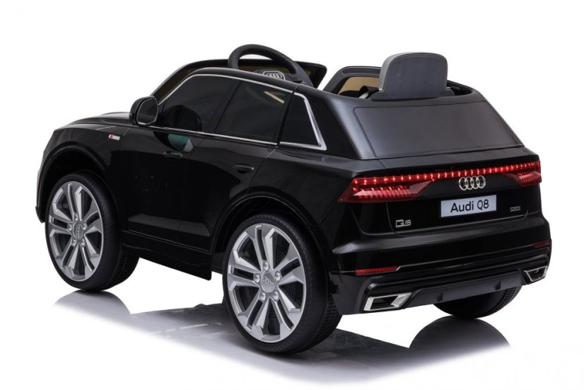 Eljet Audi Q8 dětské autíčko - Barva: Bílá
