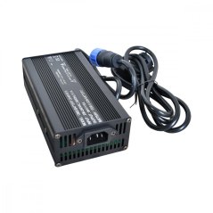 Racceway nabíječka pro 72V Li-Ion baterie